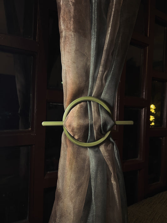 Curtain Holder